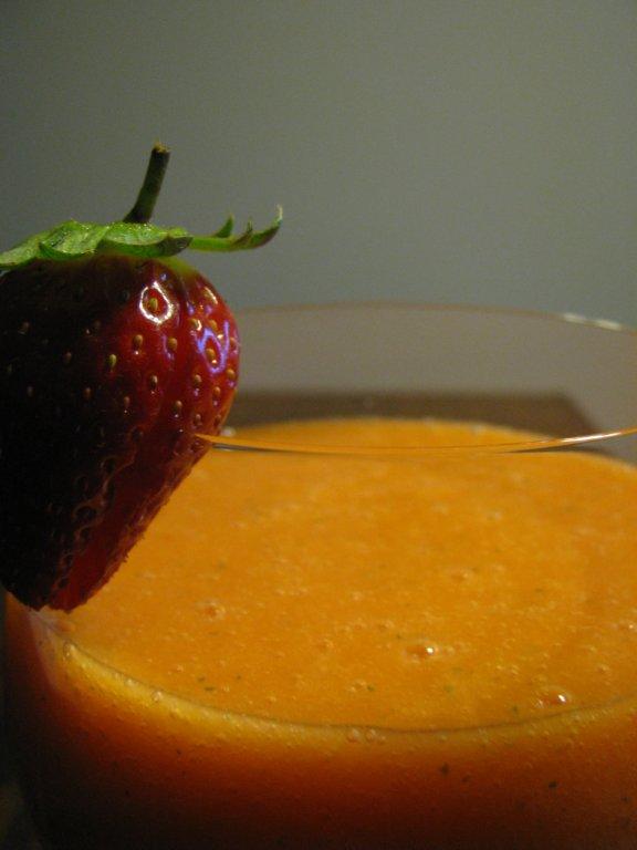strawberry-orange-mango-smoothie-2