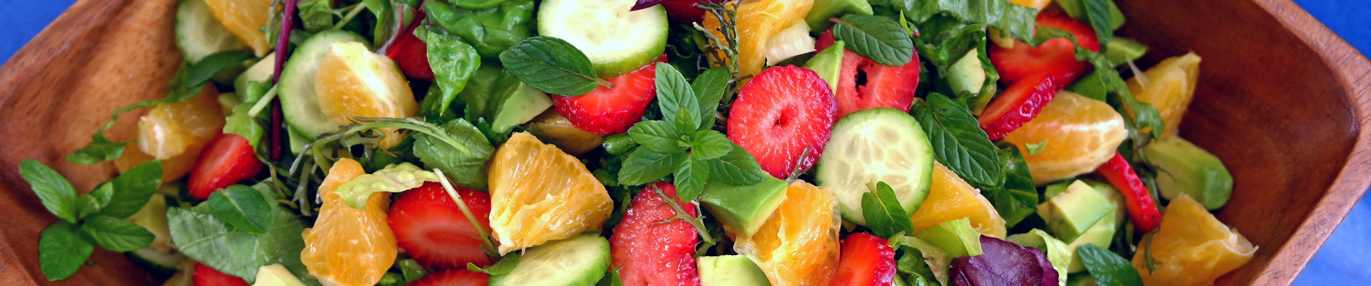 הפרכת מיתוסים – האם שילוב של פירות עם מזון שומני באותה ארוחה מעלה את רמת הסוכר בדם וגורם לקנדידה וסוכרת?
